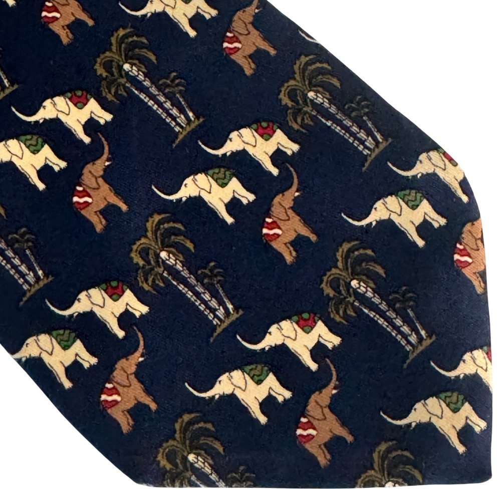 Salvatore Ferragamo Elephant Palm Tree Necktie Men OS Navy Blue Silk Italy